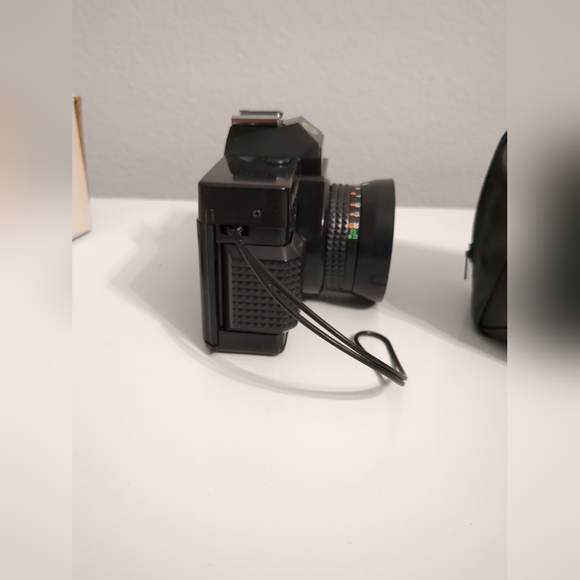 Quickshot X3000 35mm Compact Camera with Case, Instructions & Box - Picture 5 of 7